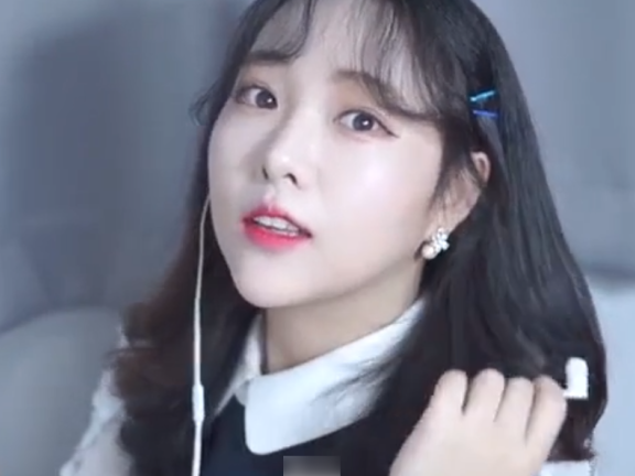 一个韩国小姐姐的掏耳助眠哄睡