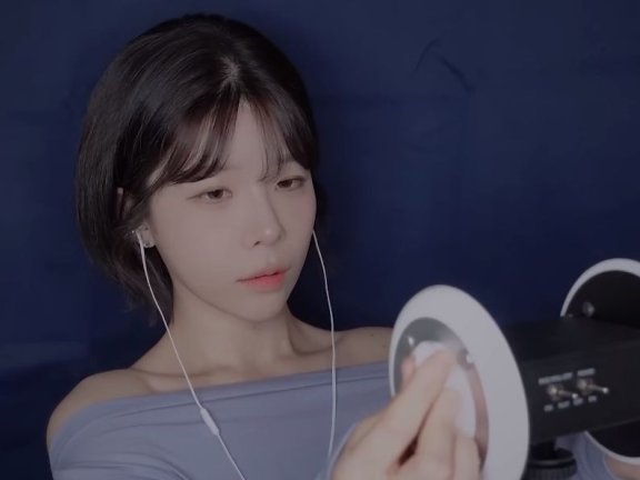 Yeonchu温柔耳部精油按摩，带来全身心的放松