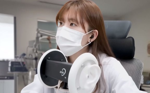 ReBL扮演医生对你的耳朵进行清洁助眠视频