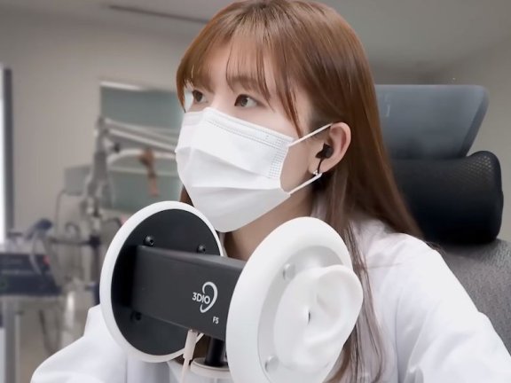 ReBL扮演医生对你的耳朵进行清洁助眠视频